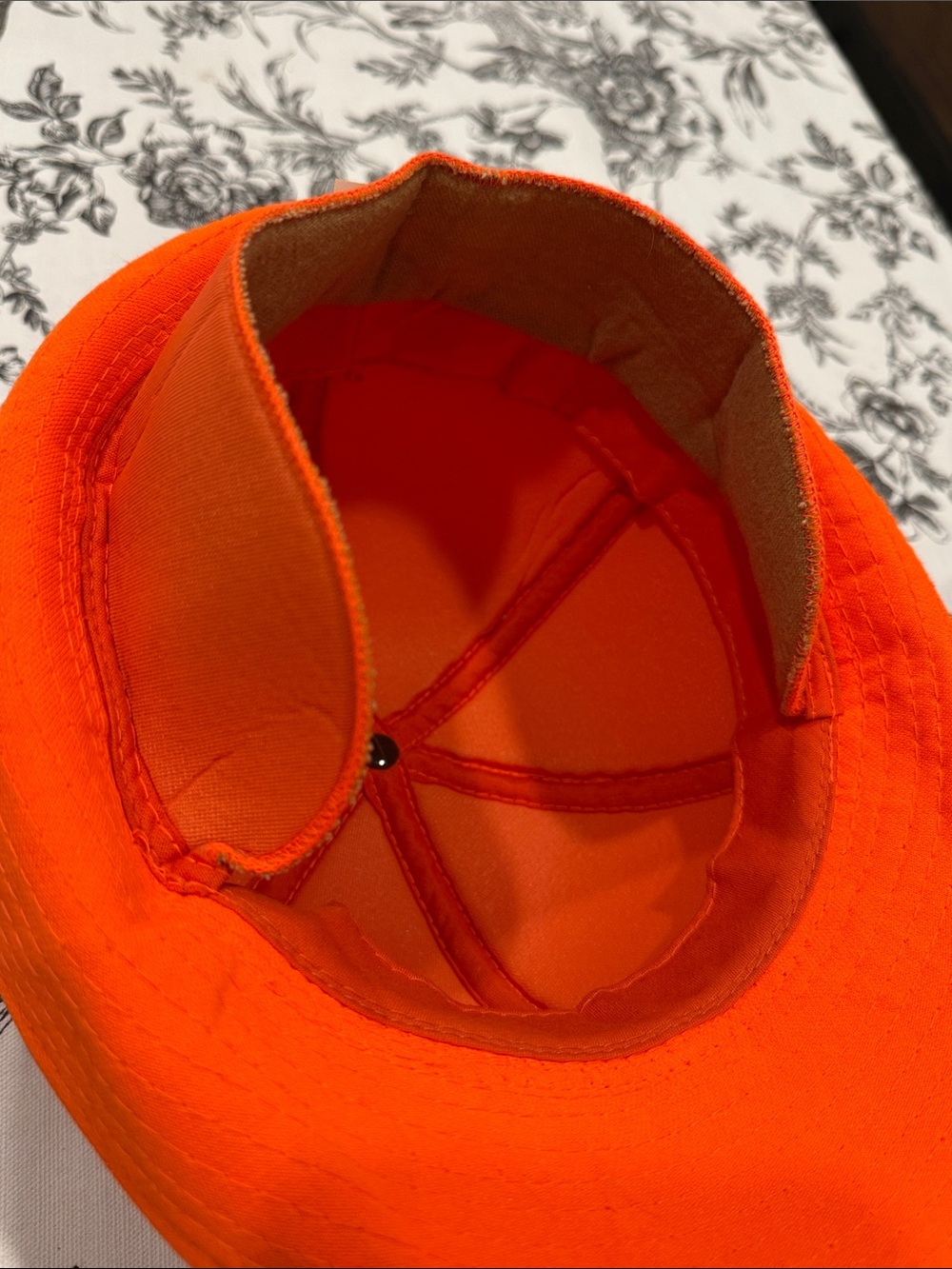High-Visibility Orange Men's 80’s vintage Hat from Duck Bay - Picture 10 of 11